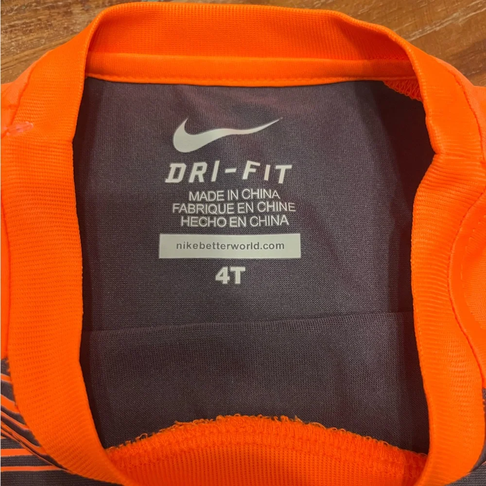 NWT Nike Toddler Boys Athletic Tee